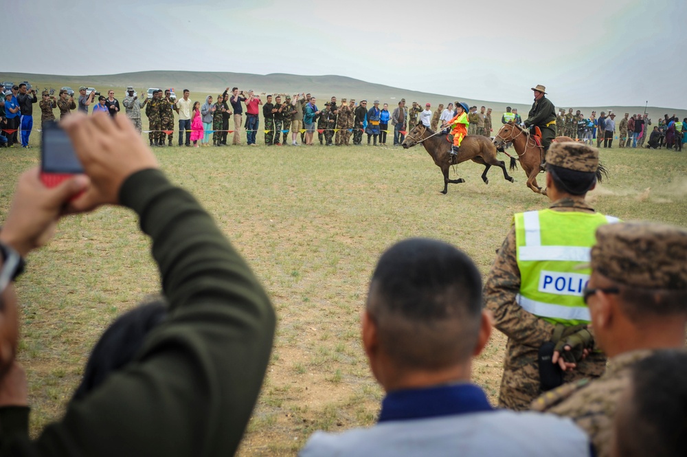 Mongolian Armed Forces hosts a Naadam Festival during Khaan Quest 2016