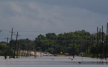 Texas National Guard responds to South Central Texas Flooding 2016