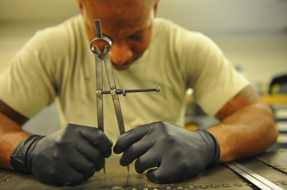 Fabrication Flight: Putting the pieces back together since 1944