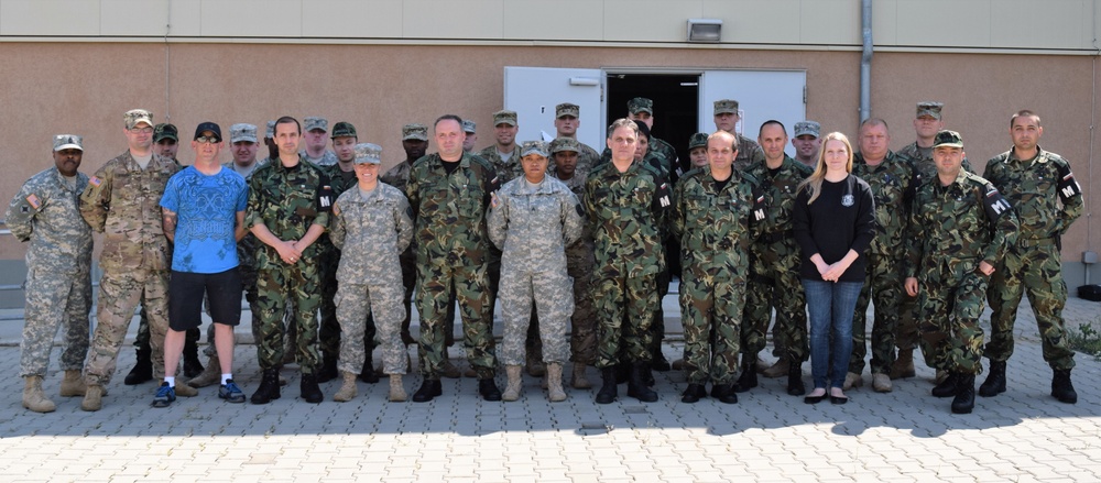 268th Military Police Battalion, 194th Engineer Brigade, Tennessee Army National Guard Cross-Trains with Bulgarian Military Police