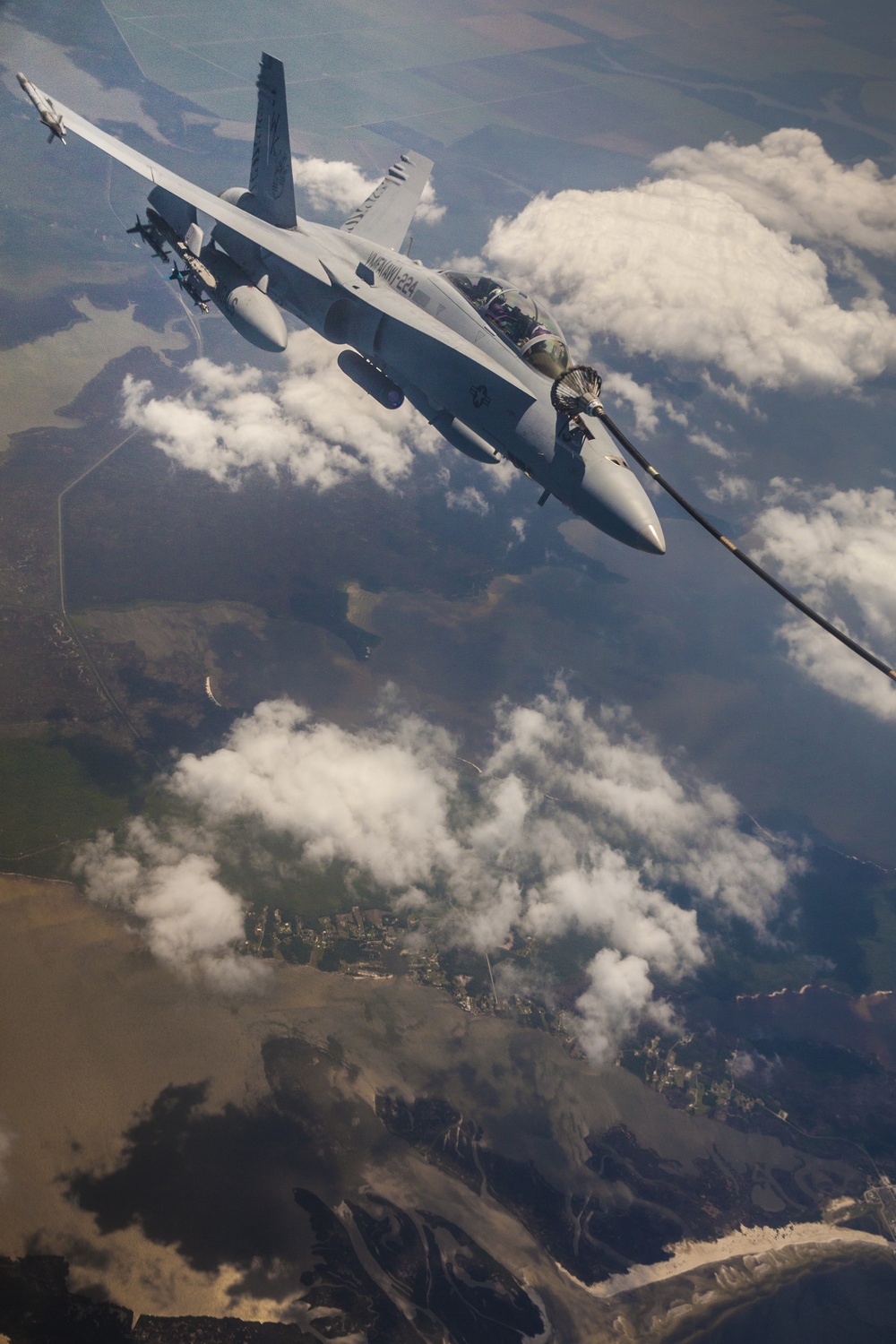 VMGR-252 Conducts an Aerial Refuel for VMFA-224 and VMA-136