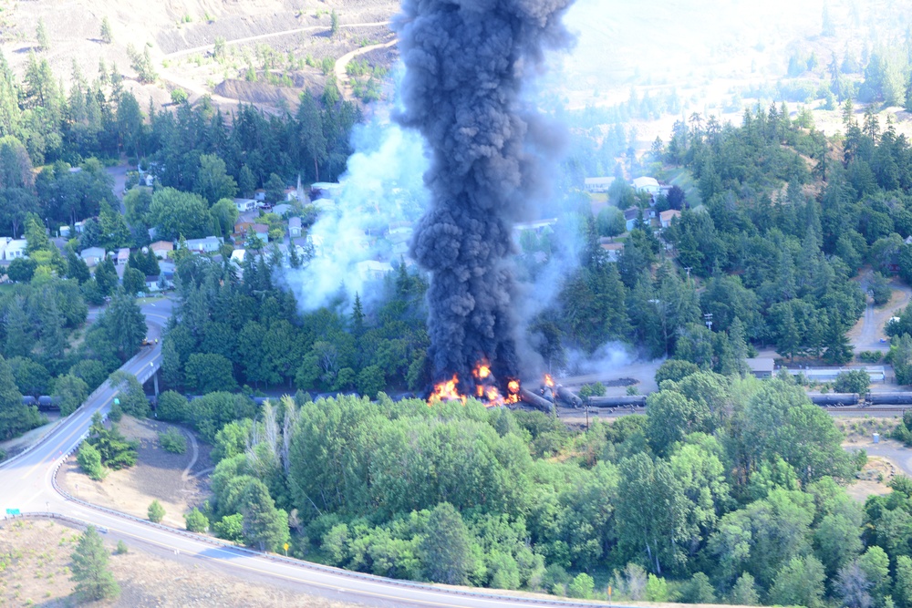 Federal, state and local agencies respond to Oregon train derailment