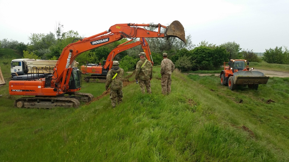 10th Engineer Battalion Works with Tennessee Army National Guard to Expand Air Base in Romania