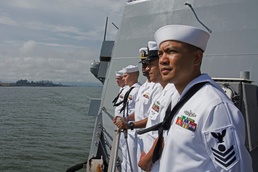 USS Mason (DDG 87) Deploys