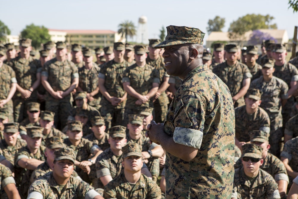 18th Sergeant Major of the Marine Corps, Ronald L. Green visits SPMAGTF-CR-AF Marines &amp; sailors