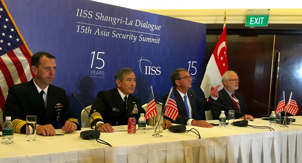 Military leadership host media conference at Shangri-La Dialogue 2016