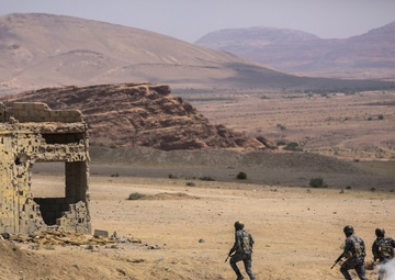 Marines, Jordanians conclude Eager Lion 16 with final exercise