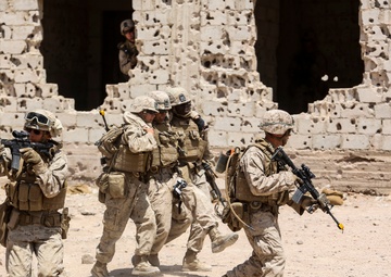 Marines, Jordanians conclude Eager Lion 16 with final exercise