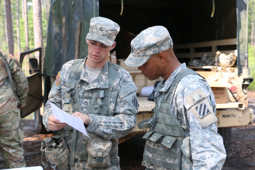 DVIDS - News - 9th BEB Soldiers Hone Maneuvering Skills