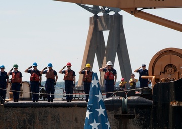 Francis Scott Key buoy set in Baltimore