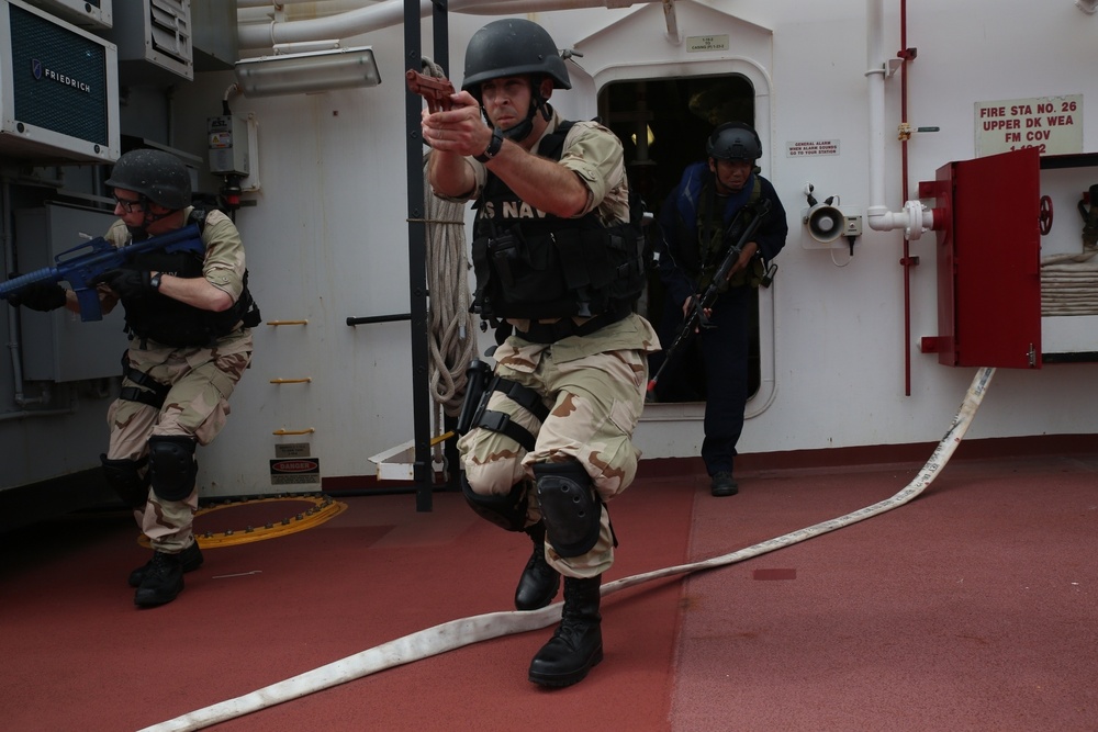 U.S. MARINES HIT MALAYSIA BEACHES FOR EXERCISE CARAT