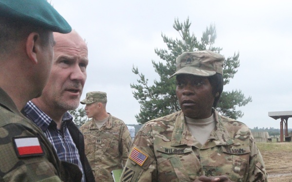 3BSB Demonstrates Field Feeding to Polish Allies
