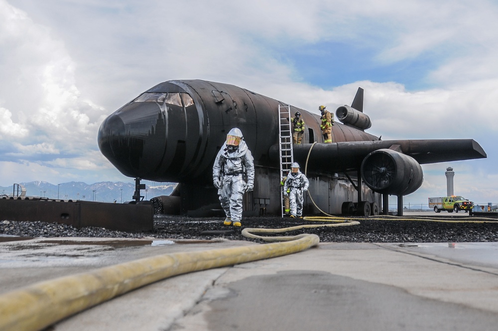 Utah Air National Guard firefighters train on state-of-the-art fire simulators