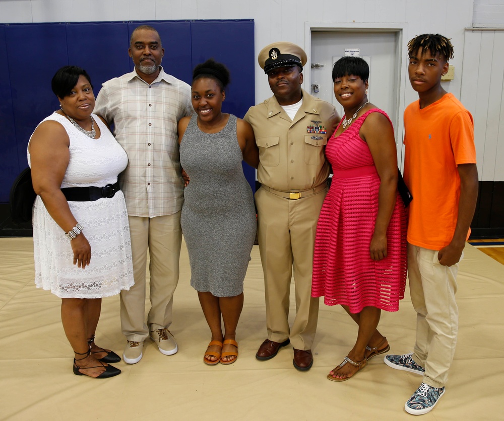 Ford Senior Chief Pinning