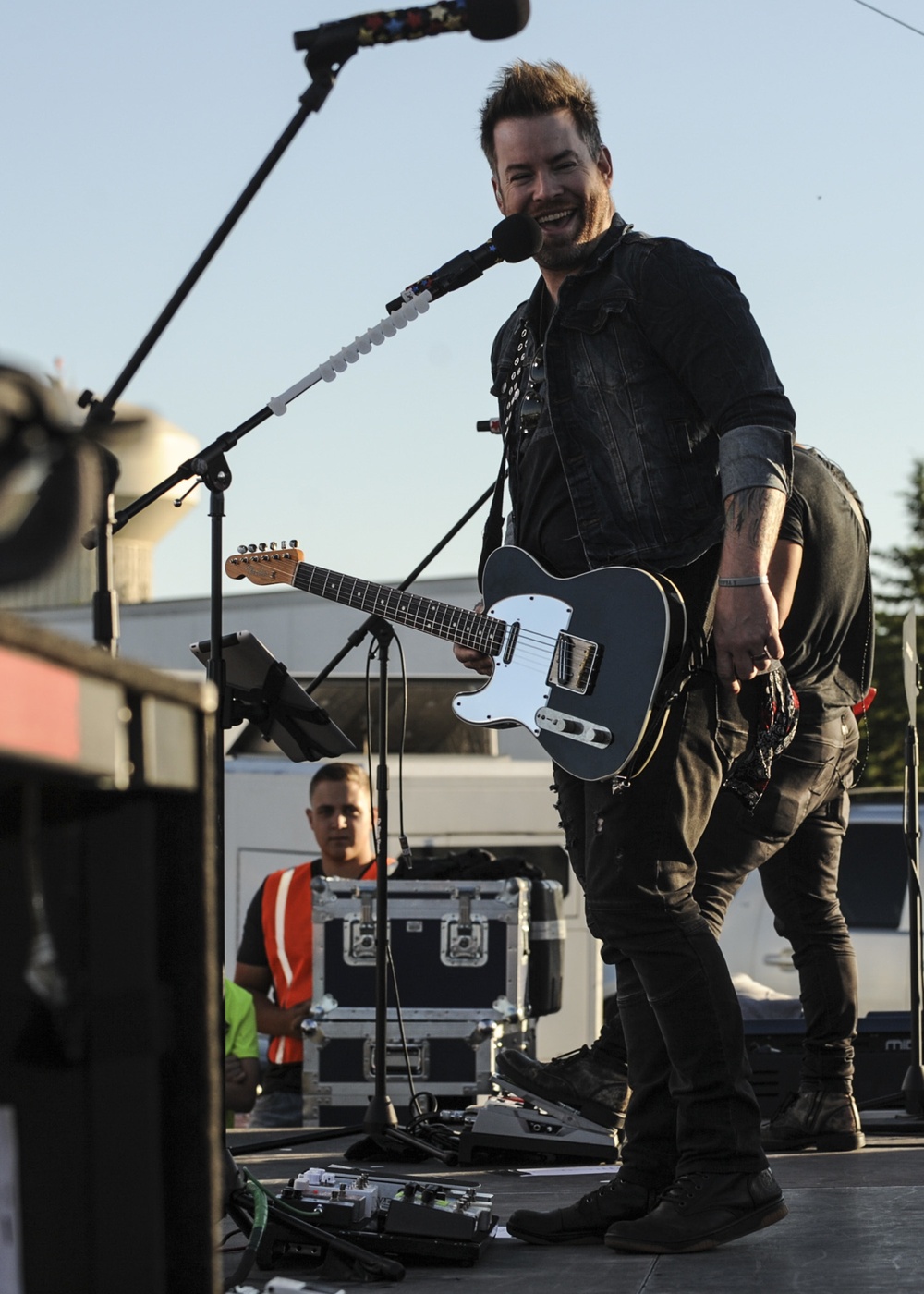 David Cook performs for Ellsworth Airmen