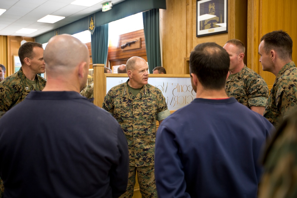 CMC Visits the Commando Training Center Royal Marines