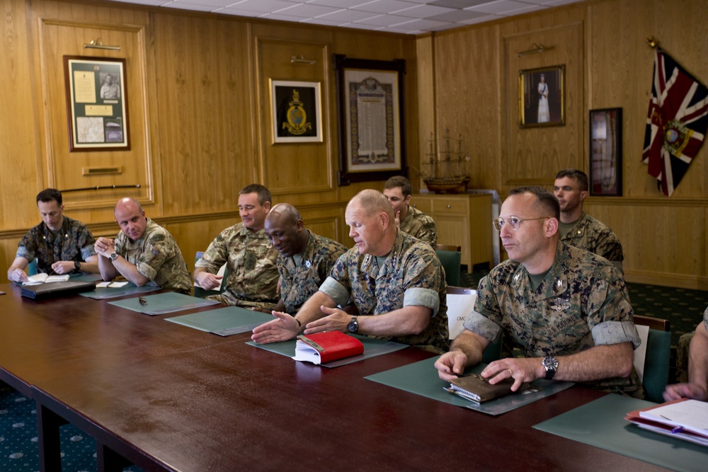 CMC Visits the Commando Training Center Royal Marines