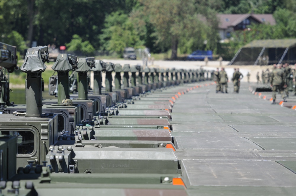 Exercise Anakonda 2016 - River Crossing