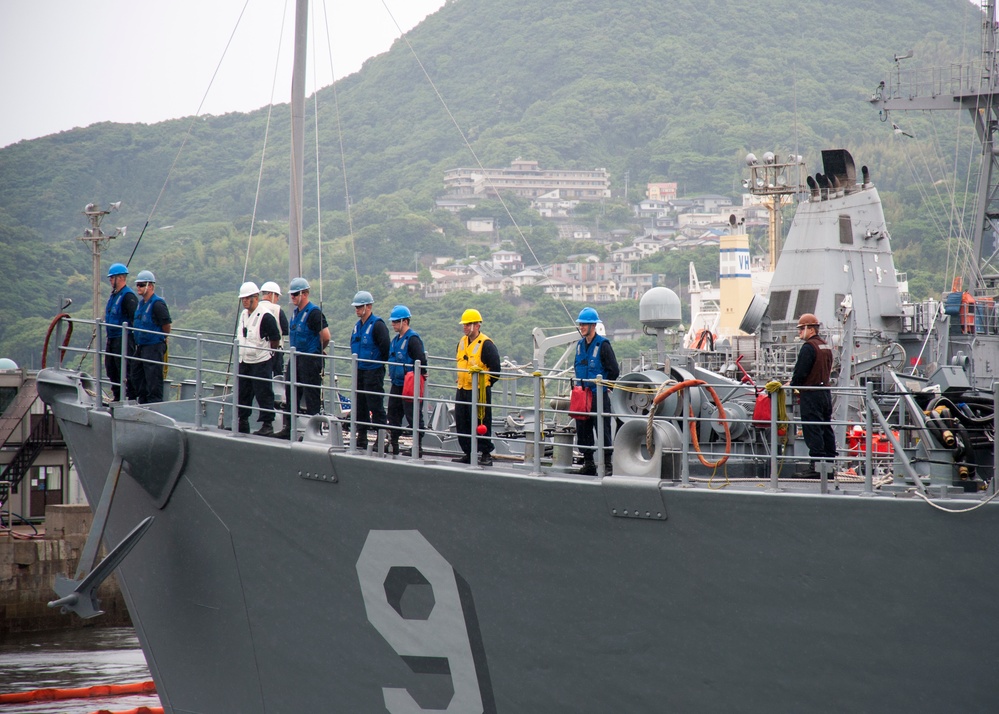 USS Pioneer Departure