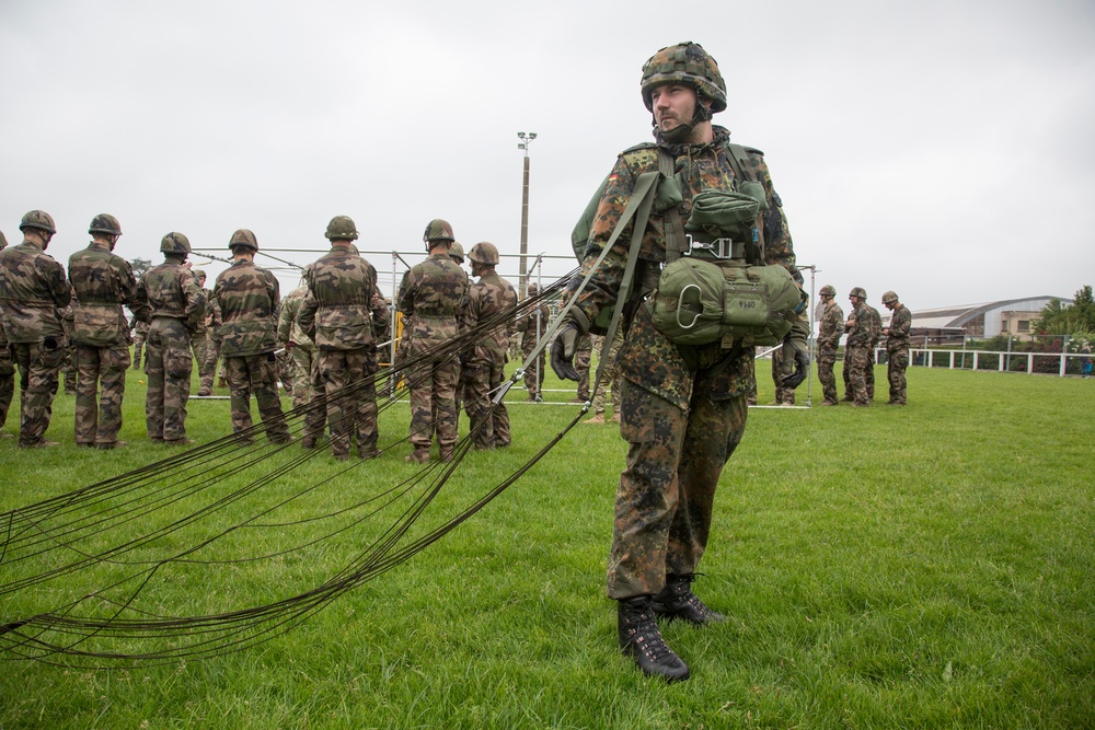 Preparing for D-Day Jump 2016