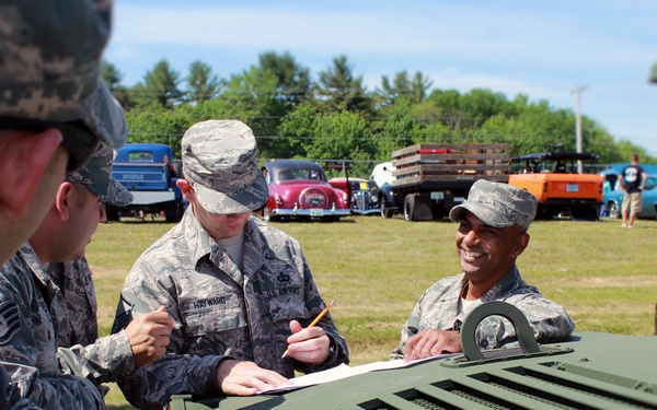 260 ATCS displays mobile tower capabilities to community