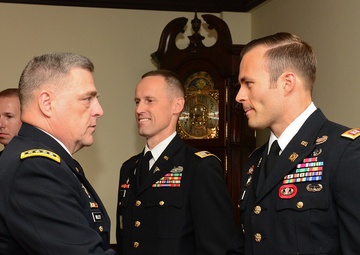 EOD Officer Wins MacArthur Leadership Award, Makes History