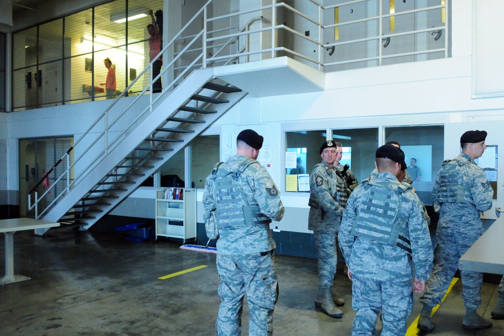 194th Security Forces Squadron trains for simulated jail failure