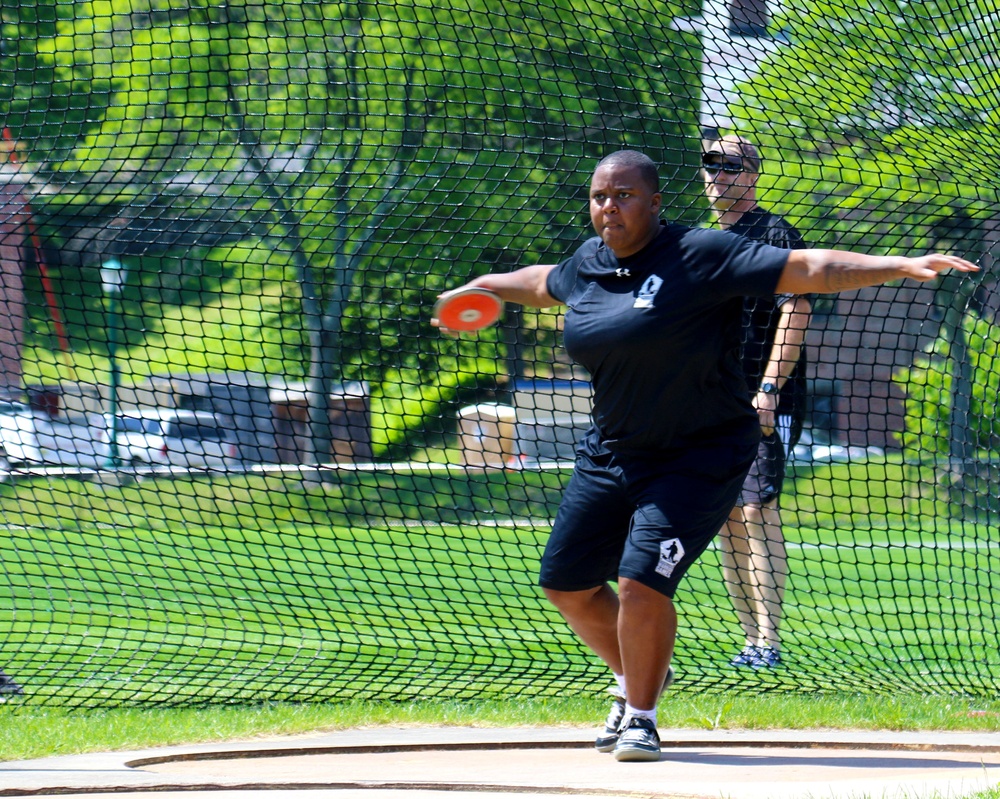Soldiers prepare for 2016 DoD Warrior Games