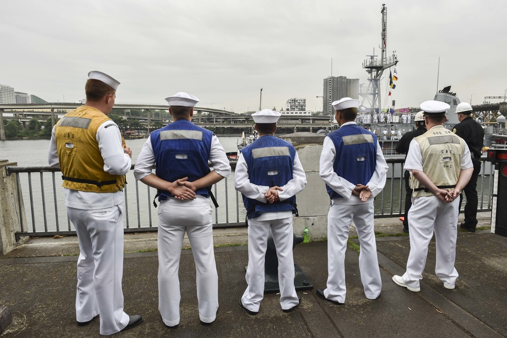 U.S. Navy ships arrive for Rose Fest Fleet Week