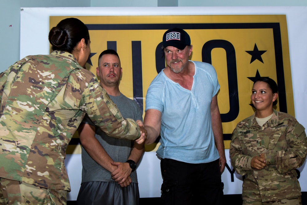 Trace Adkins Performs for Deployed Servicemembers