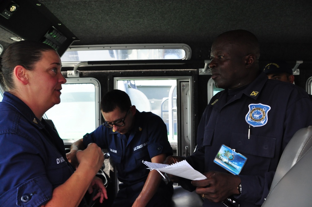 Jamaica Defense Force conducts casualty control drills at Tradewinds 2016