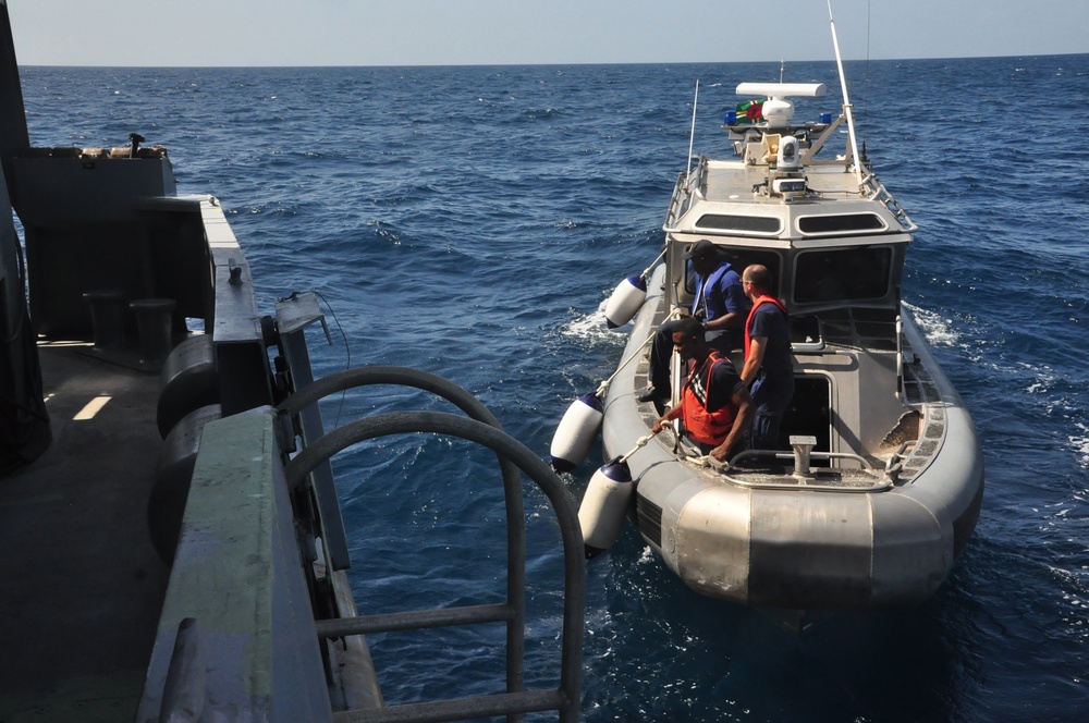 Coast Guard conducts mock boarding for Exercise Tradewinds 2016