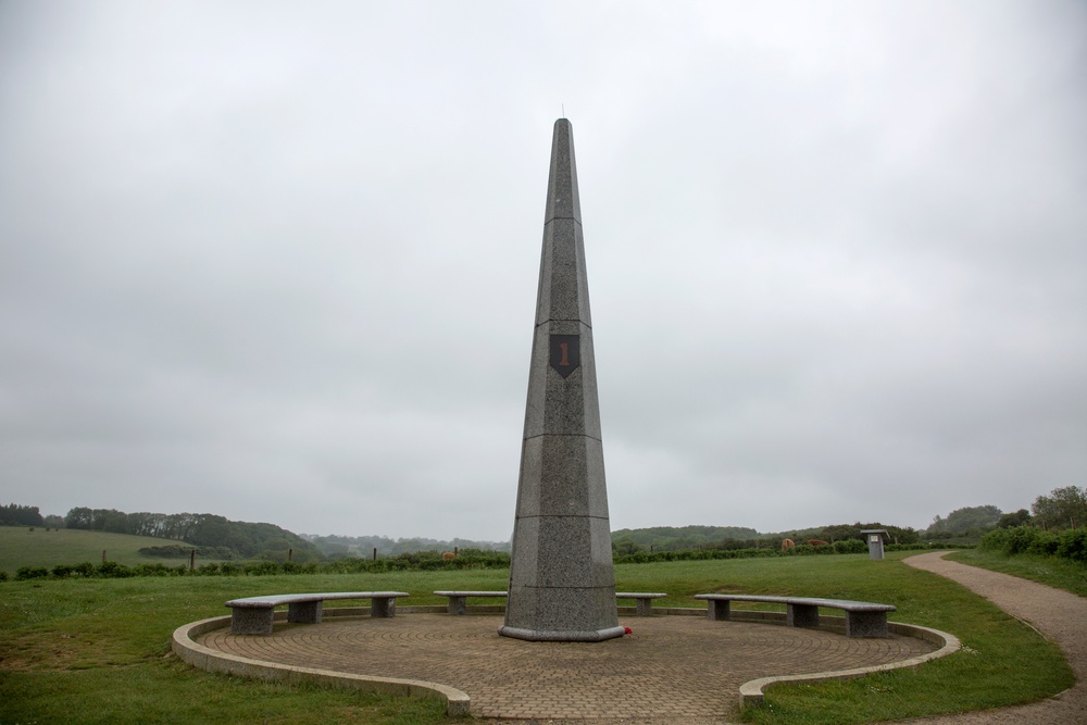 U.S. Army and German paratroopers visit Omaha Beach together