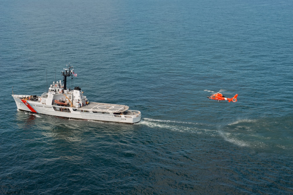 Coast Guard Cutter Dauntless and Air Station Houston perform shipboard helicopter operations