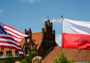 Exercise Anakonda 2016: Admirable Friendships Between Soldiers and Citizens