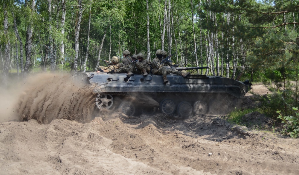 Tankers on Mission during Anakonda 16