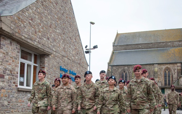German Soldiers participate in a joint ceremony with U.S. Soldiers
