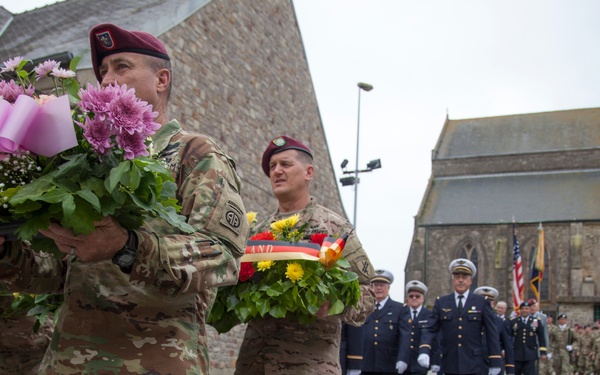 German Soldiers participate in a joint ceremony with U.S. Soldiers