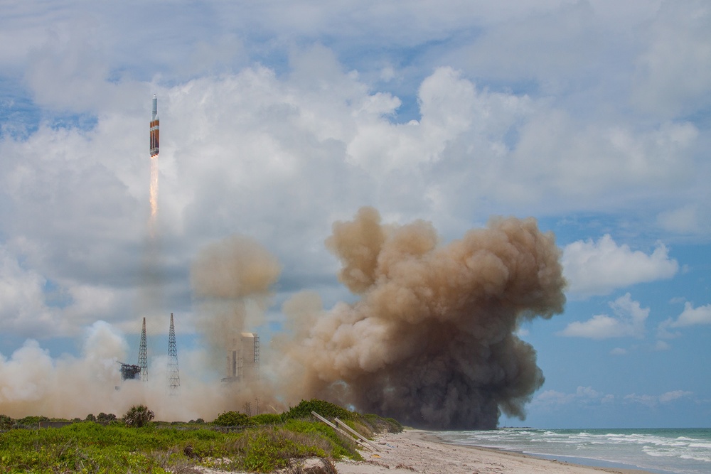 45th SW supports successful Delta IV NROL-37 launch