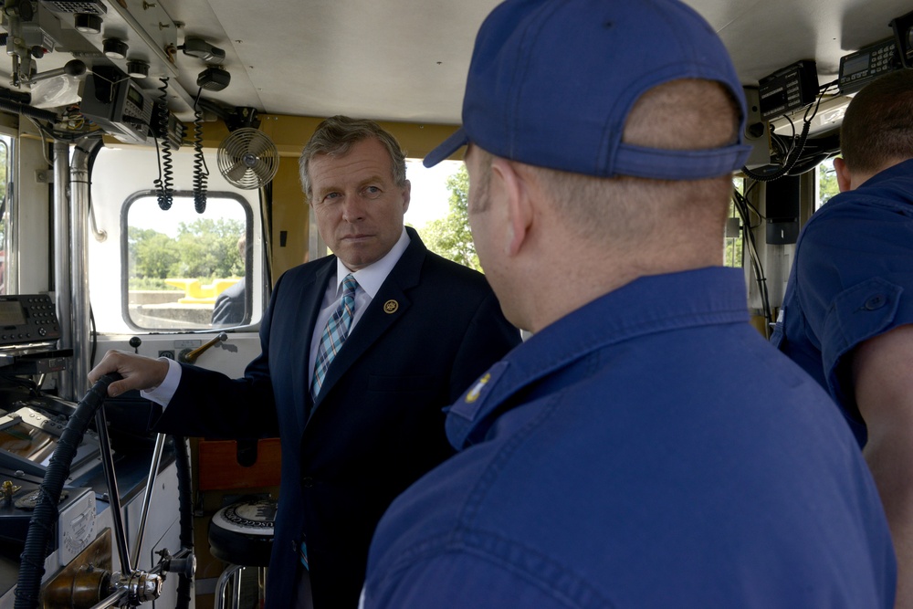 Rep. Charlie Dent visits Coast Guard Sector Delaware Bay