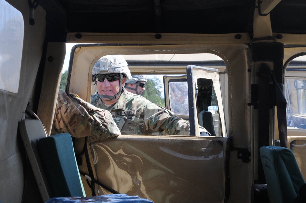 MG Palzer meets with Reserve units
