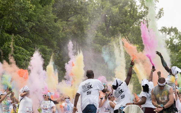 MWR Holds Color Me 5K