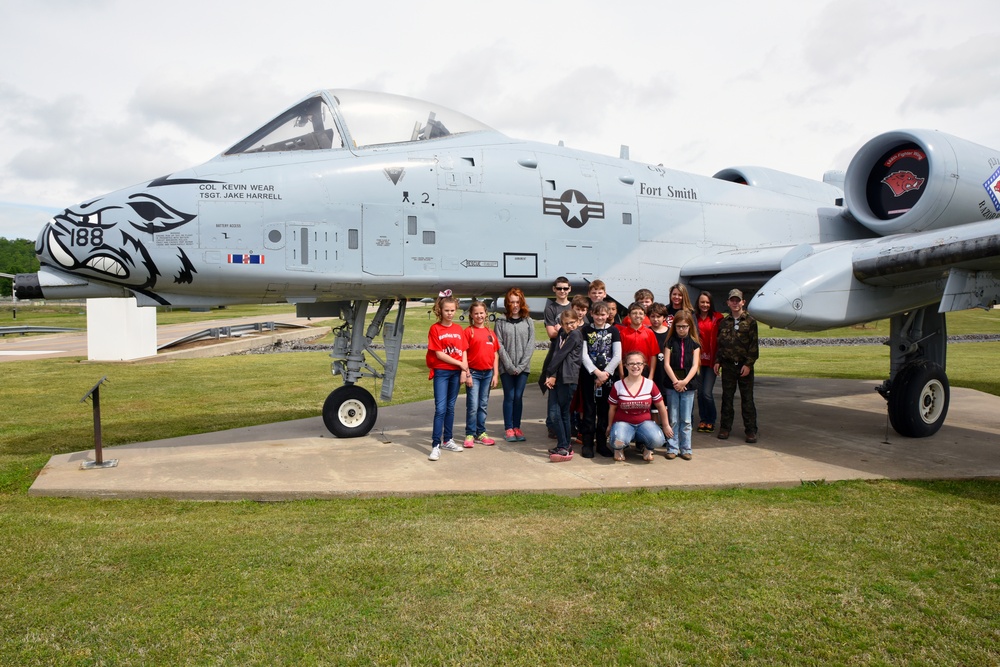 Students from Mansfield Elementary School visit 188th