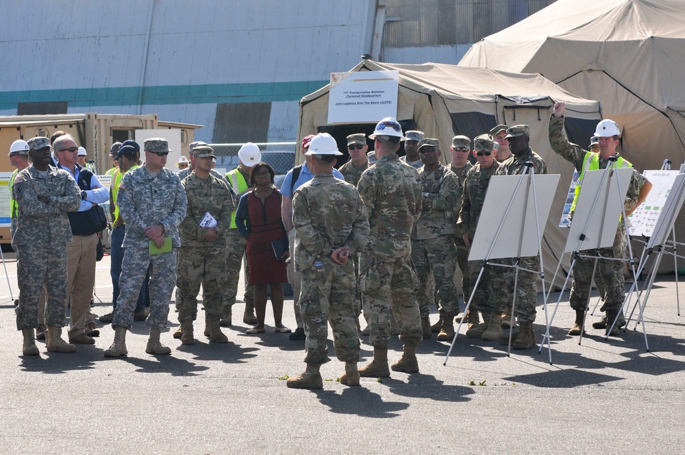 DVIDS Images distinguished visitors tour Port of during Cascadia Rising exercise