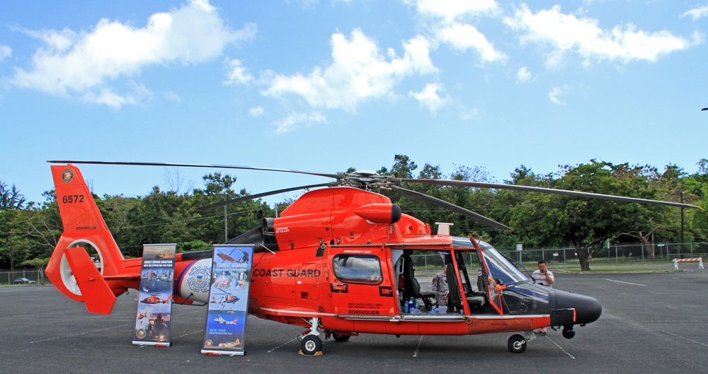 Coast Guard participates in Fort Buchanan Borinquen Fest in Puerto Rico