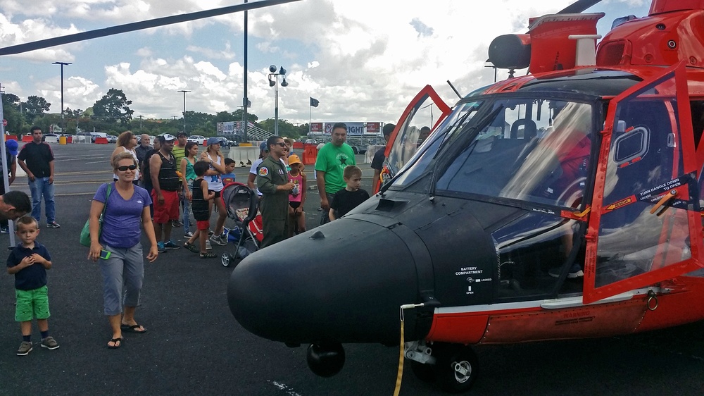 Coast Guard participates in Fort Buchanan Borinquen Fest in Puerto Rico