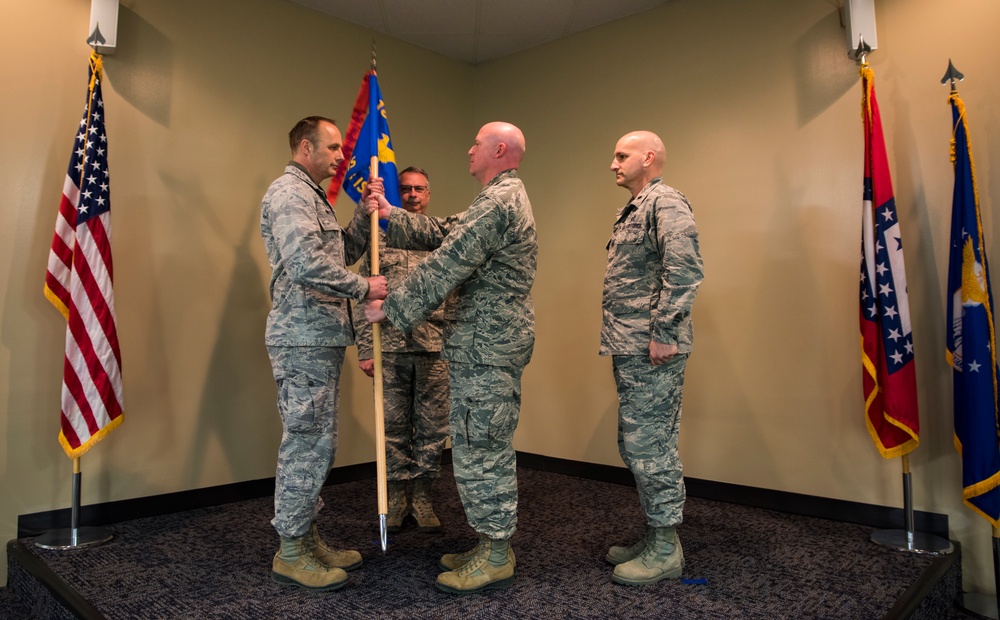 Novak takes command of 123rd Intelligence Squadron