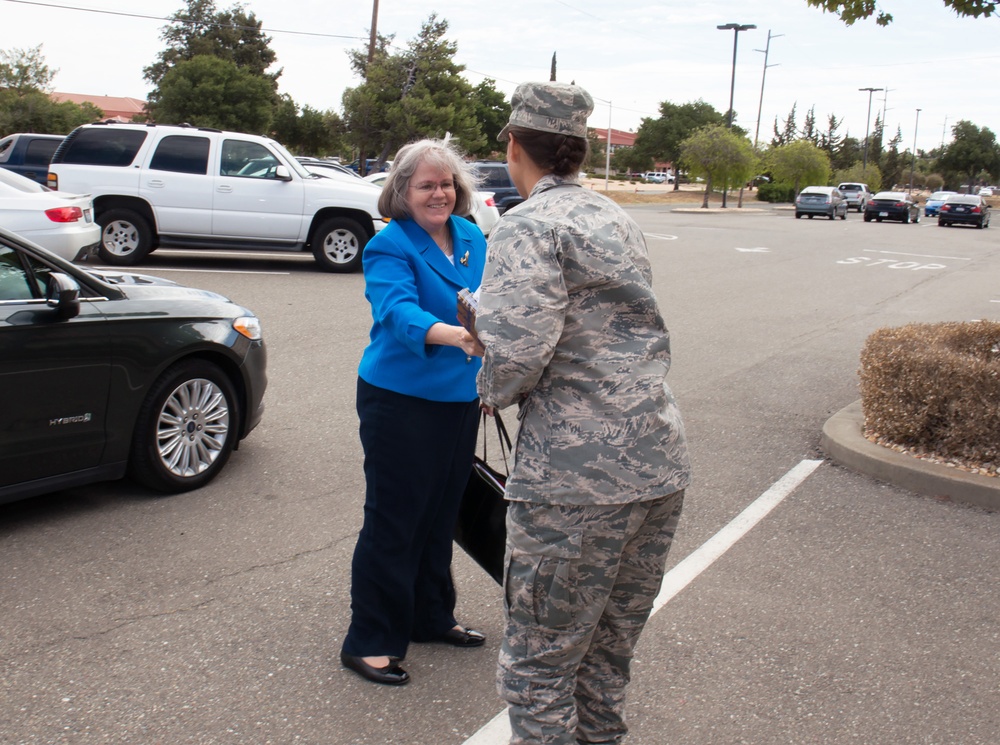 Mrs. Holly Petraeus Visits Travis Air Force Base, Calif.