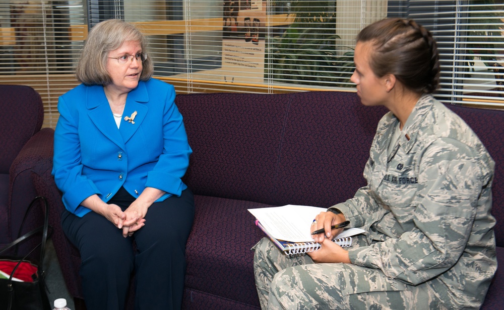 Mrs. Holly Petraeus Visits Travis Air Force Base, Calif.