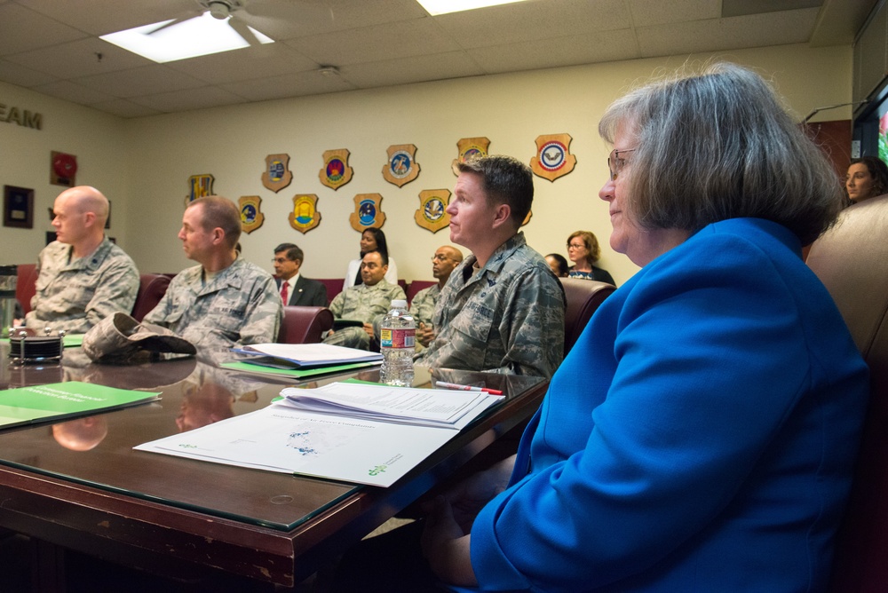 Mrs. Holly Petraeus Visits Travis Air Force Base, Calif.